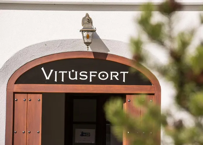 Проживание в семье Vitusfort Doppelzimmer Edinburgh *